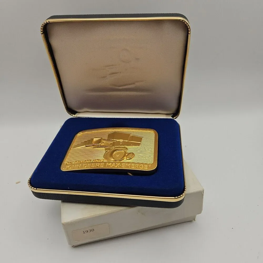 1984 John Deere Max-Emerge ONE MILLION ROWS Planter Belt Buckle 1930